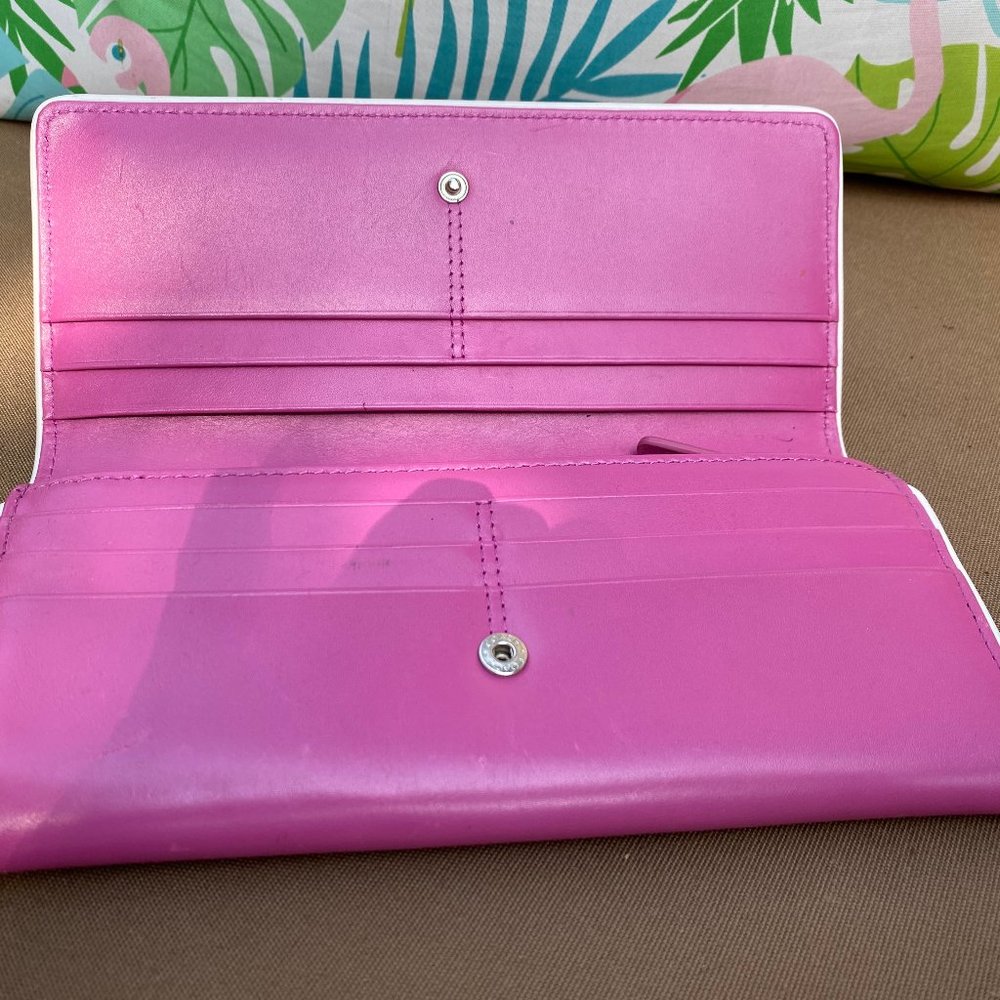 Vintage Coach Bright Barbie Pink and White Bi-fold Wallet